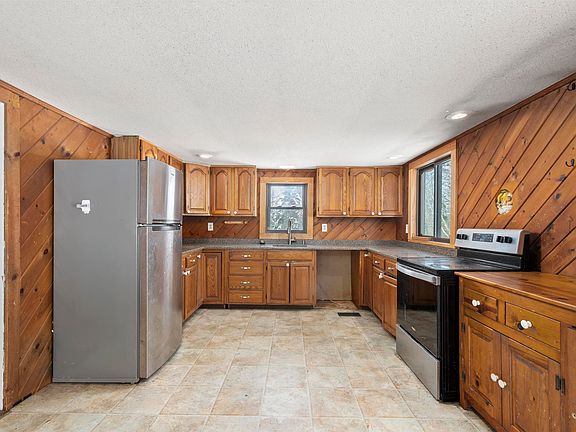 5th image of 2090 N Littleton Road