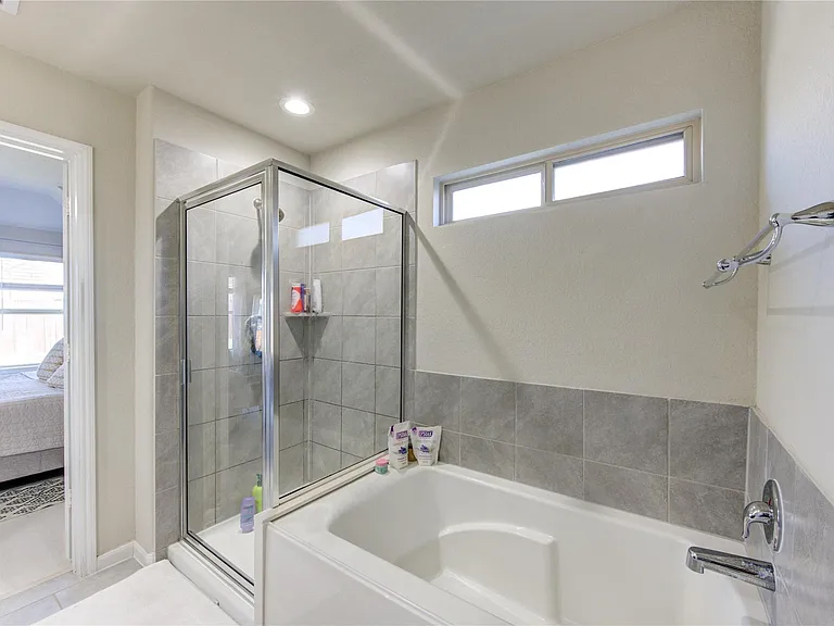 3306 Sumac Dr — Photo 25