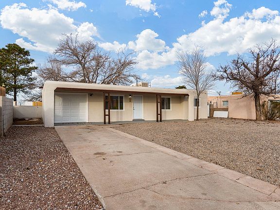 2nd image of 809 La Veta Dr NE
