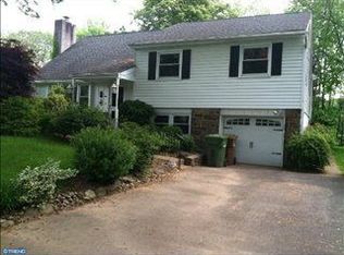1237 Hoffman Rd, Ambler, PA 19002