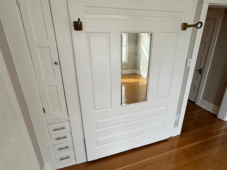 The Delmont — Photo 18