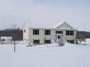 287 Helinger Rd, West Monroe, NY 13167
