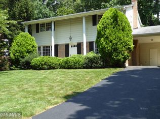 6913 Conservation Dr, Springfield, VA 22153