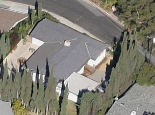 8520 Allenwood Rd, Los Angeles, CA 90046