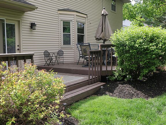 3rd image of 10160 Wellington Dr
