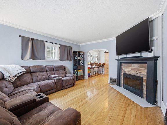 4th image of 519 14th St S