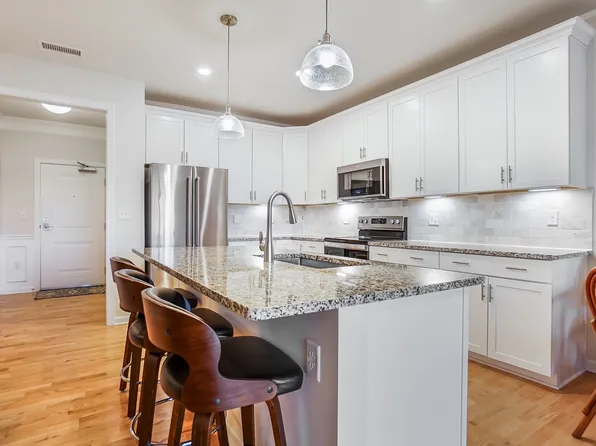 401 Emery Ln Unit 406, Sudbury, MA 01776