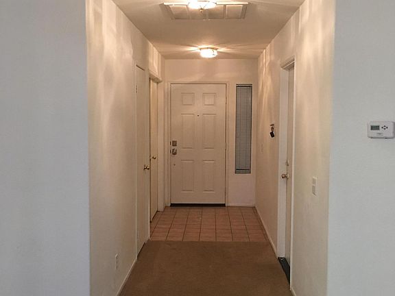 Inside entrance in the house