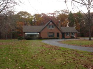 408 E Fairway Rd, Central City, PA 15926