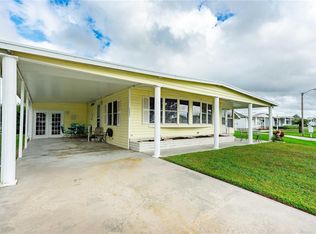 36635 Strand Dr, Zephyrhills, FL 33542