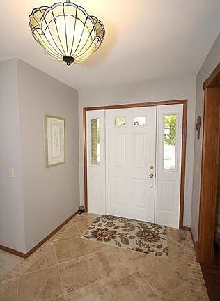 A welcoming foyer to greet you!