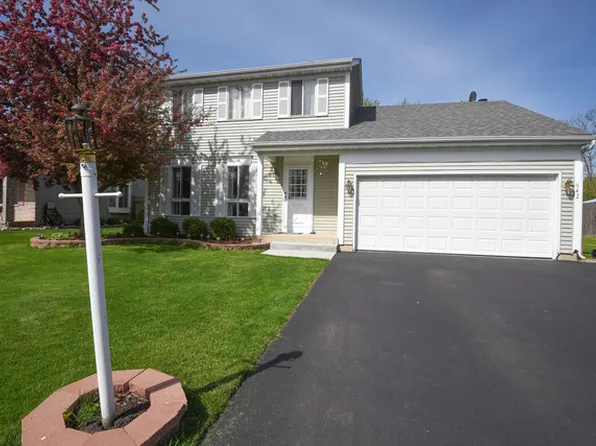 942 Hartwood Dr, Streamwood, IL 60107