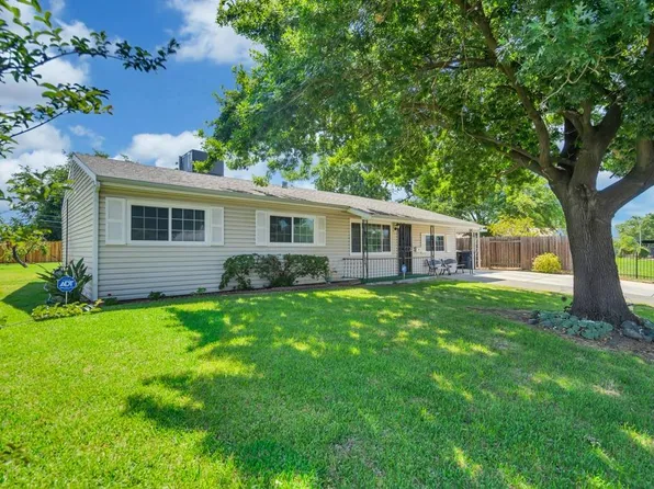6607 Sun River Dr, Sacramento, CA 95828