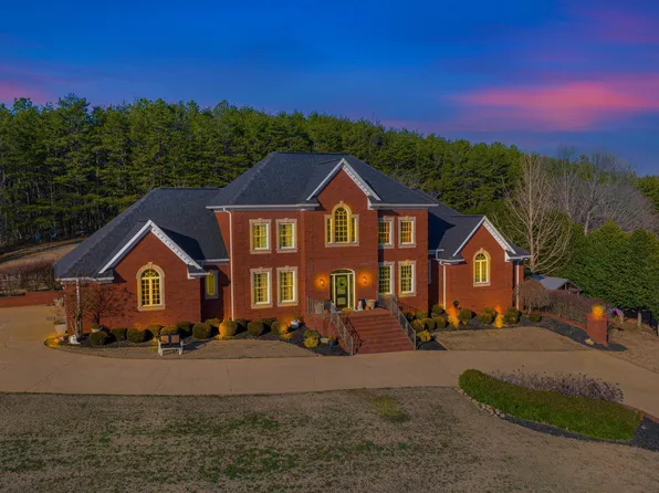 7102 Portobello Rd NW, Fort Payne, AL 35967