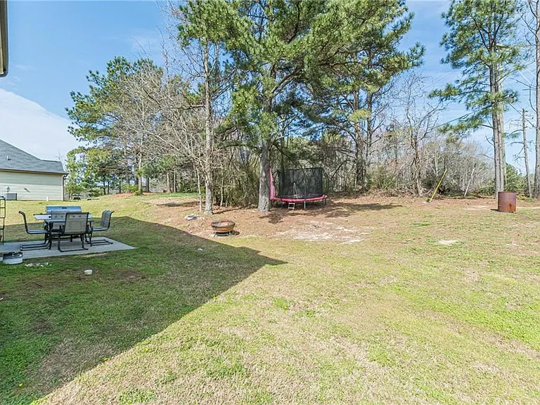123 Mulberry Dr — Photo 8