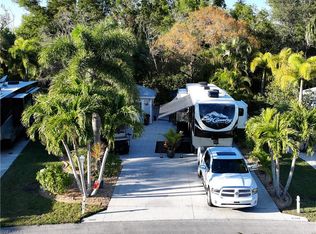 5650 Cypresswoods Resort Dr, Fort Myers, FL 33905