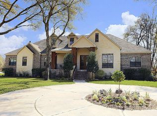 15901 Capri Dr, Houston, TX 77040