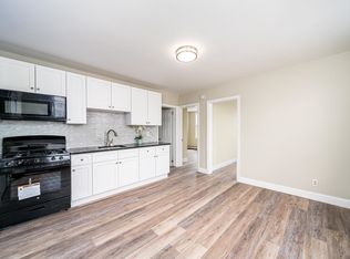 40 W 16th St APT 4, Bayonne, NJ 07002