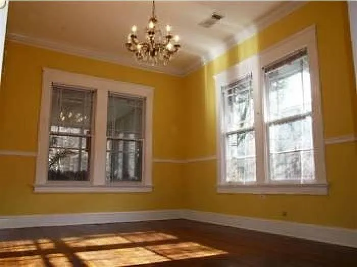 2 bed, 1000 sqft, $1,999 — Photo 2