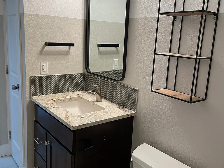 Upstairs guest bathroom