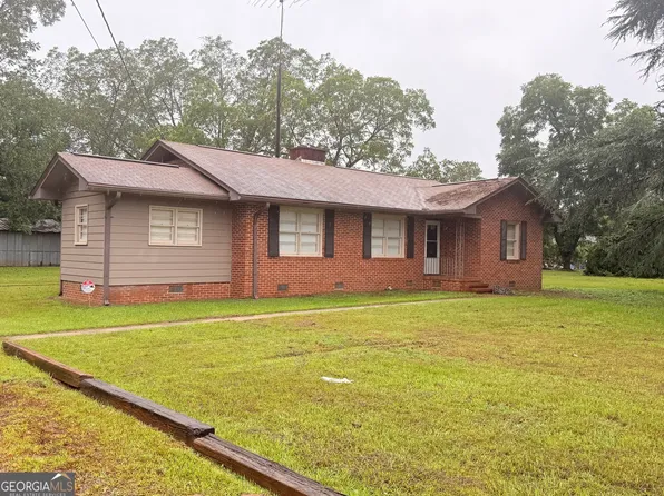 1006 Martin Luther King Jr Dr, Fort Valley, GA 31030