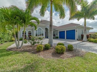 717 SW 40th Terrace Cpe, Coral, FL 33914