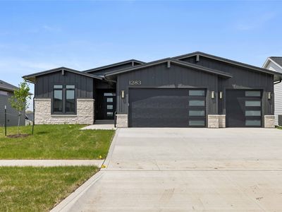 1283 S Radley St, West Des Moines, IA, 50266