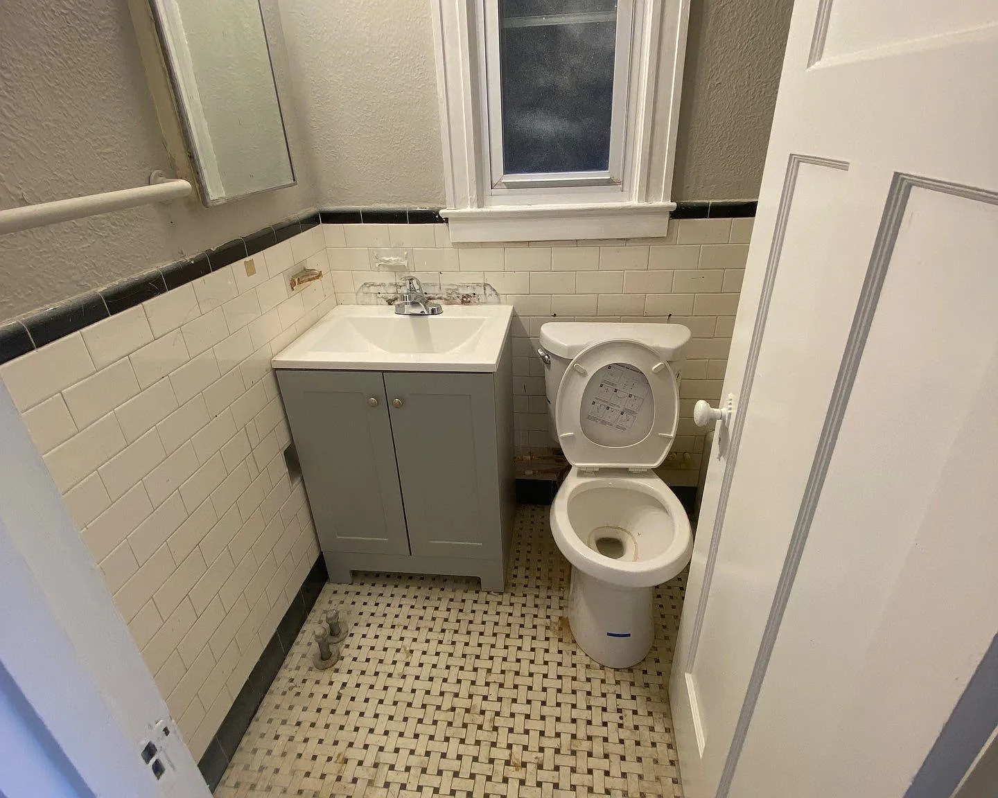 2726 Beryl Ave — Photo 1