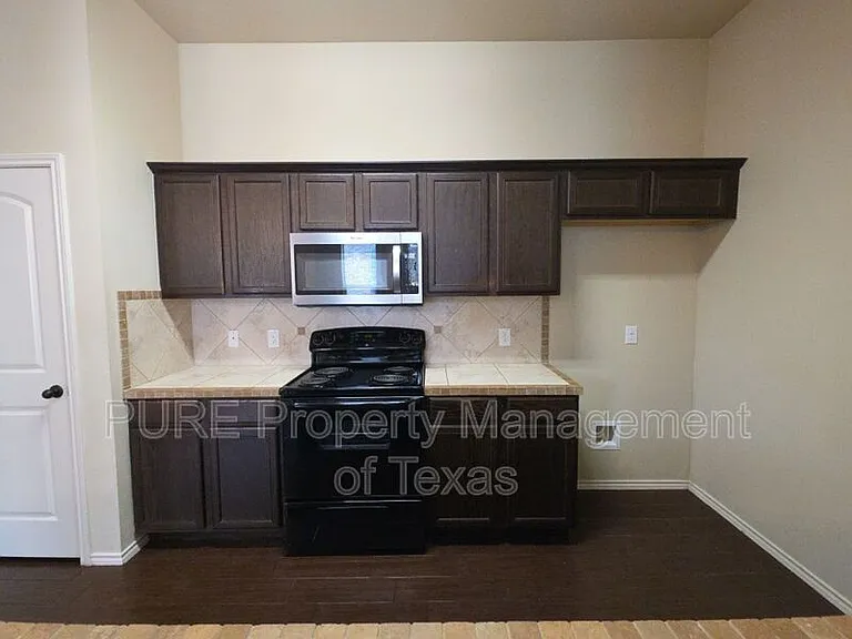 1500 Muirfield Bend Dr #B — Photo 14