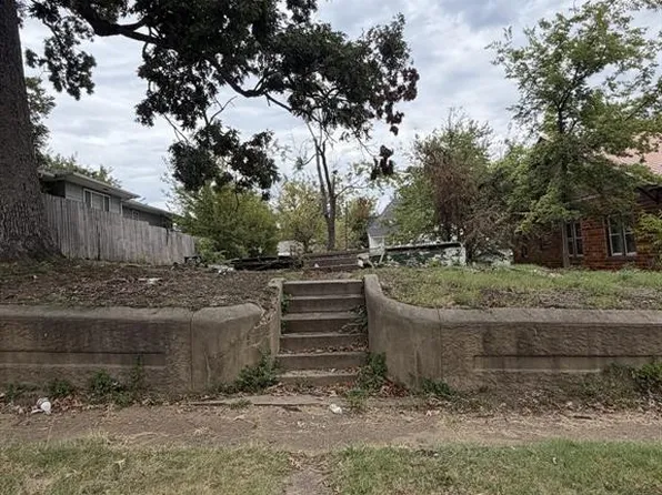 807 Lester St, Poplar Bluff, MO 63901