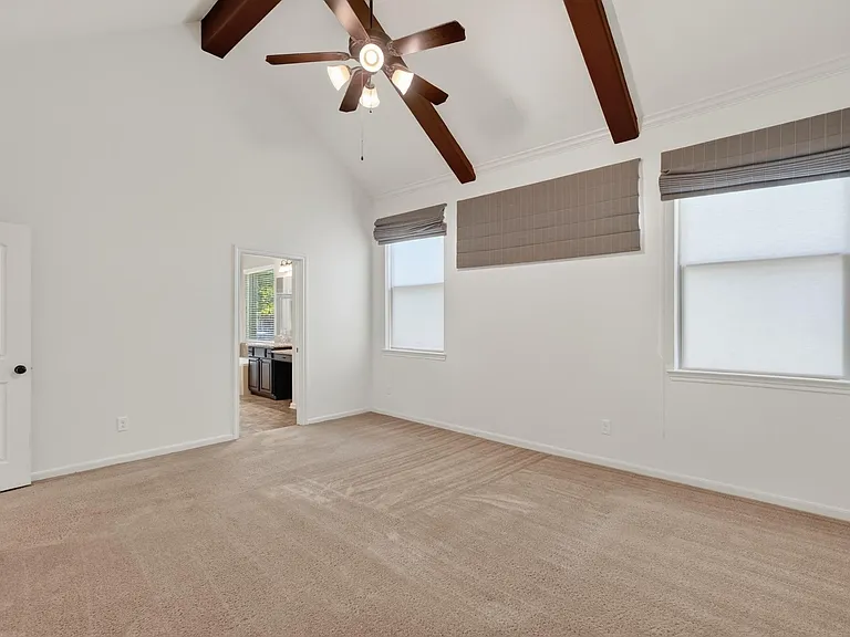 74 S Sawbridge Cir — Photo 23
