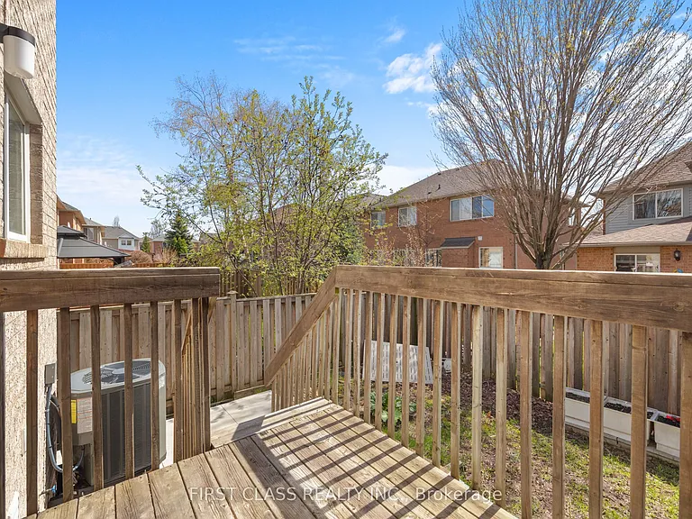 5554 Churchill Meadows Blvd #MAIN — Photo 35
