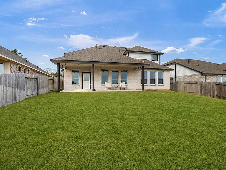1259 Tilia Creek Ln — Photo 33