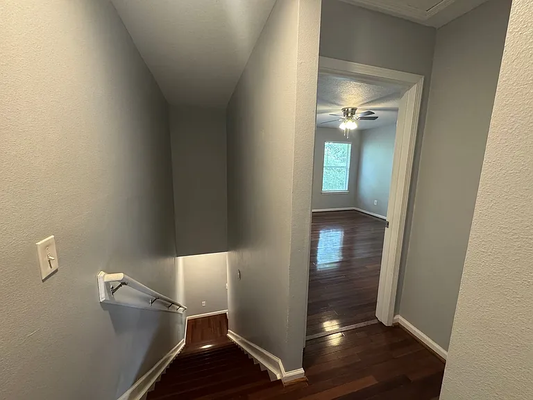 7806 Melvin Rd — Photo 19
