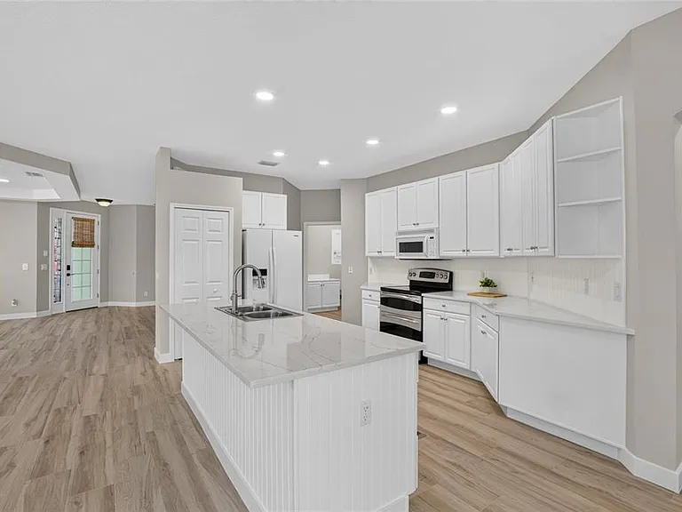 5508 Golden Isles Dr — Photo 28