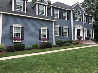 37 Elene St, Lowell, MA 01854