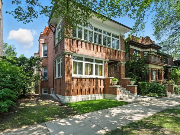 3114 W Palmer Blvd, Chicago, IL 60647