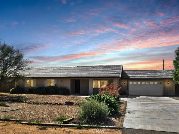 12634 Running Deer Rd, Apple Valley, CA 92308