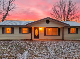 7358 West St, Birch Tree, MO 65438
