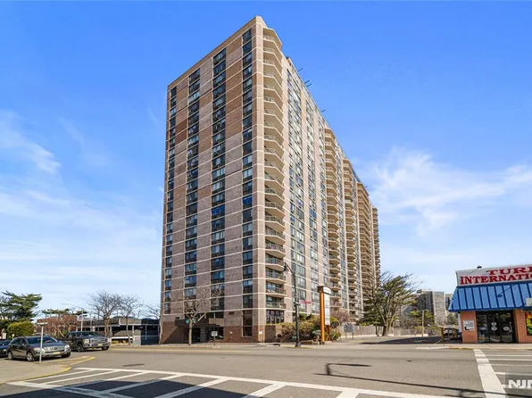 770 Anderson Ave APT 23M, Cliffside Park, NJ 07010