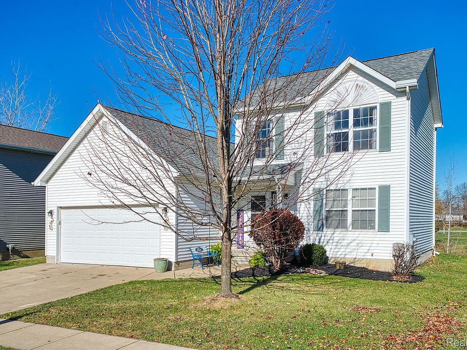 1st image of 762 Pinegate Dr