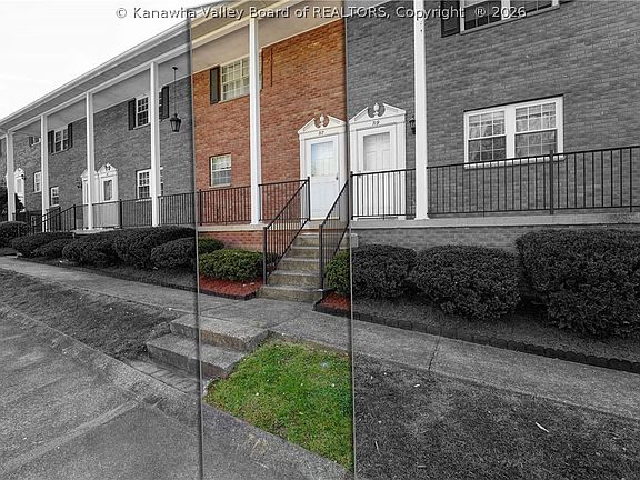 2nd image of 717 Castlegate Rd