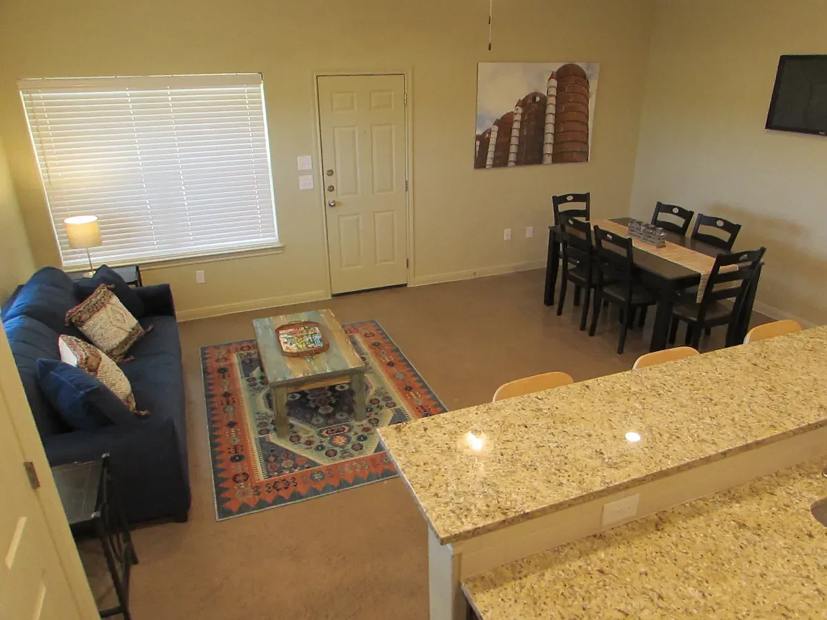 2 bed, 1150 sqft, $1,437 — Photo 4
