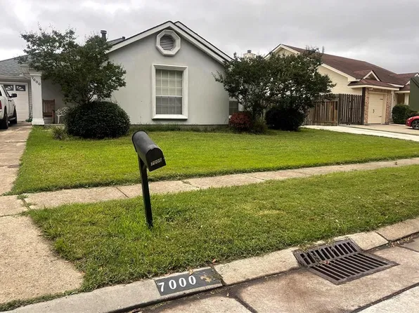 7000 E Renaissance Ct, New Orleans, LA 70128