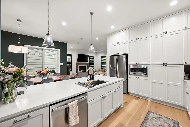 2240 Dalford St — Photo 13