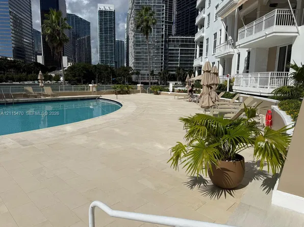 701 Brickell Key Blvd, Miami, FL