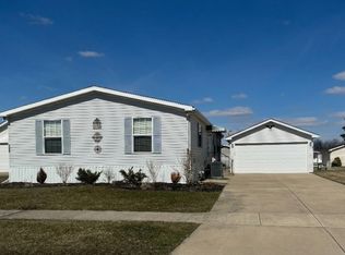 265 Tulip Cir, Matteson, IL 60443