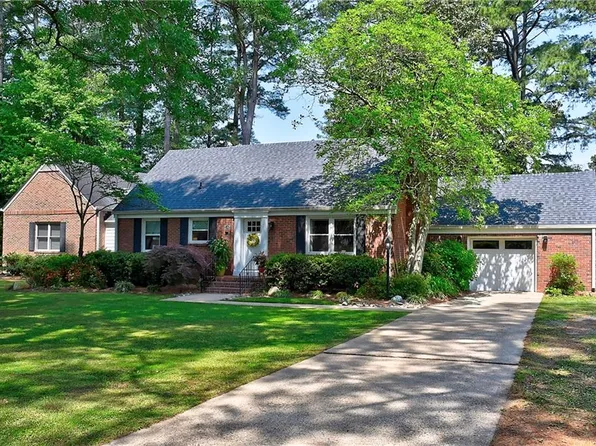 132 Old Dr, Chesapeake, VA 23322