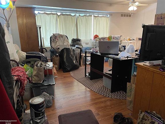 4th image of 8593 Kennedy Cir Unit 8