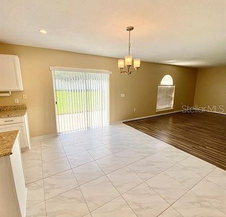5th image of 224 Pinefield Dr
